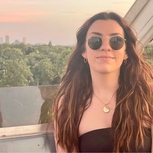 Meet your Posher, Catherine